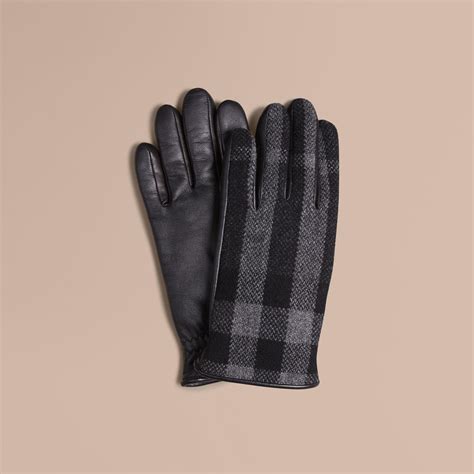 Check Wool Gloves in Charcoal 